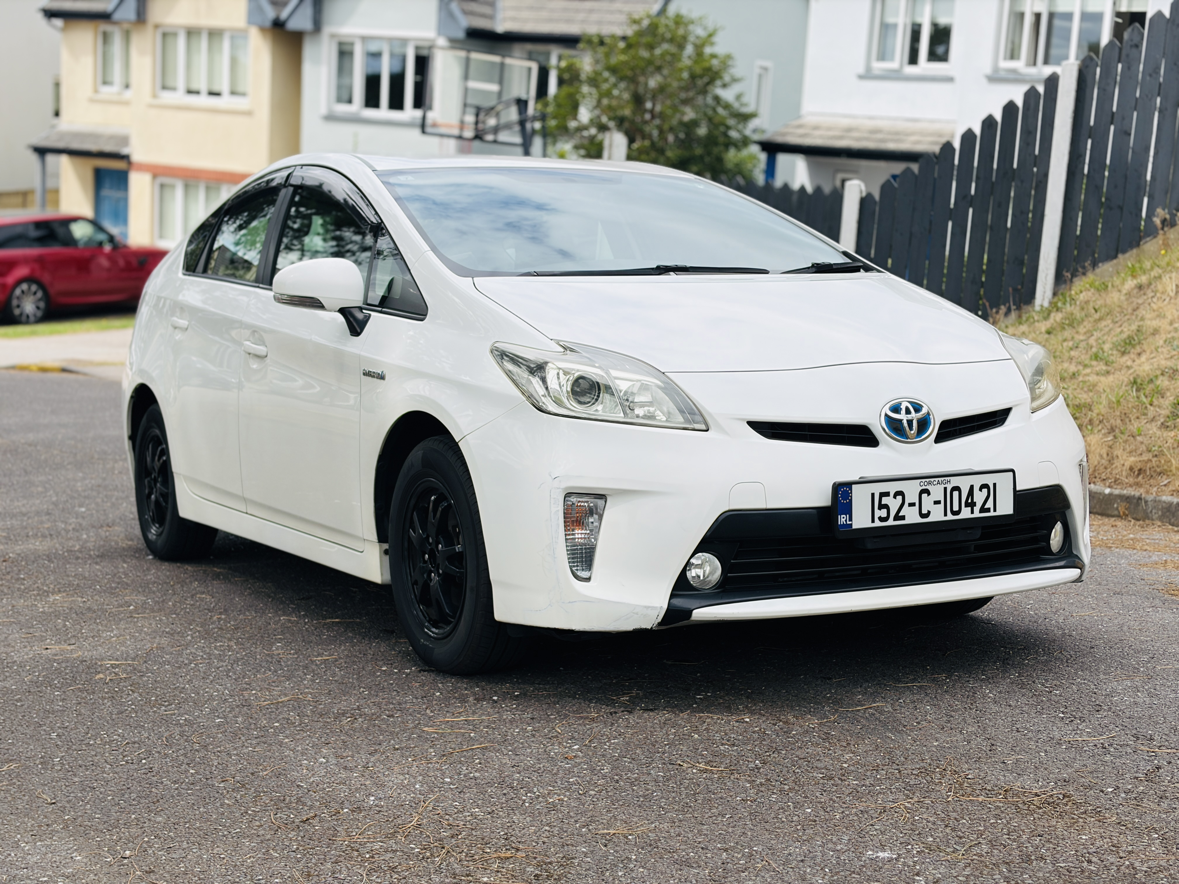 Toyota-Prius S Hybrid-2015